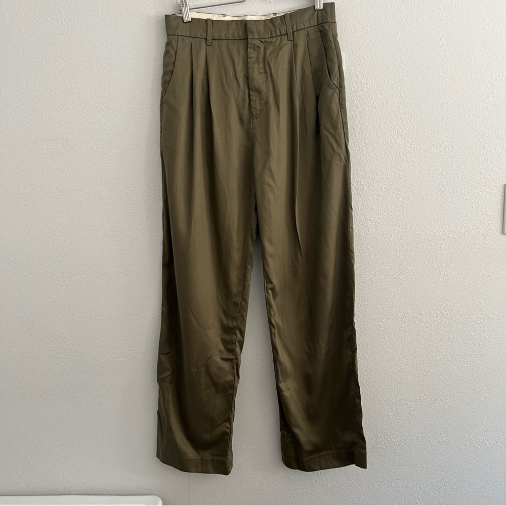 NWT AE77 Women's Premium High Rise Pleated Trouser Pant Olive Green" Size 8